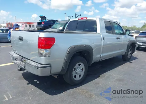 2007 Toyota Tundra Sr5 4.7L V8 z USA, uszkodzony, nr VIN 5TFRT541X7X014553